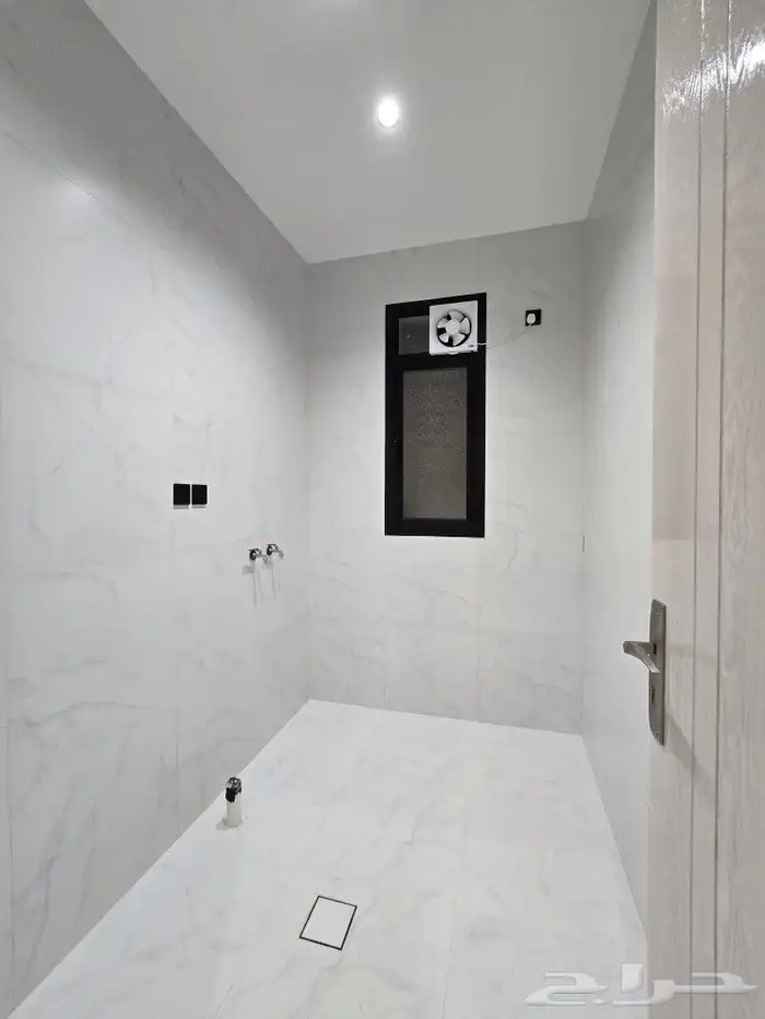 للبيع دور أرضي 6غرفVIP حوش ومدخل سياره من 550 ألف بأحد رفيده 14