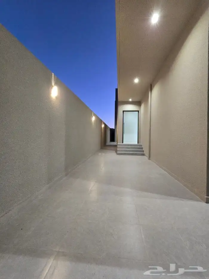 للبيع دور أرضي 6غرفVIP حوش ومدخل سياره من 550 ألف بأحد رفيده 2