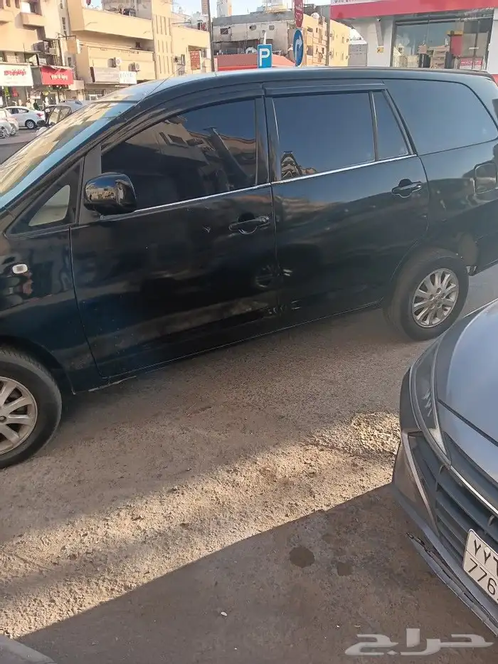 سيارة انوفا 2008 1