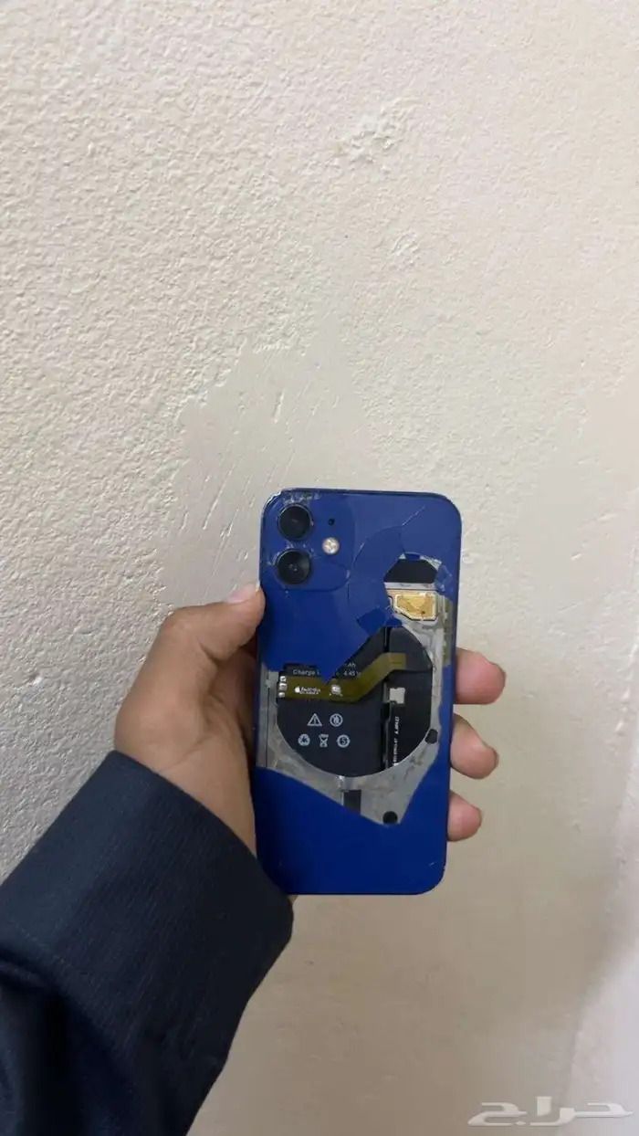 ايفون 12 مني مغير شاشه و بطريه نضيف الجهاز شرط 0