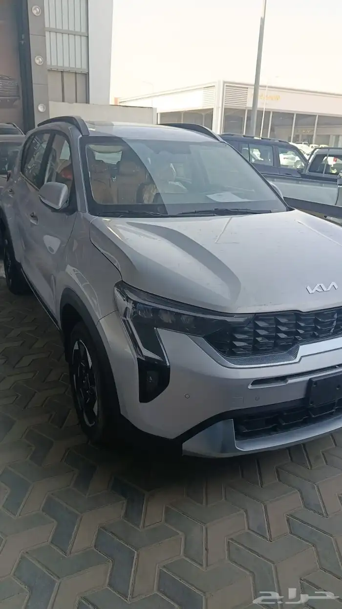 كيا سونيت فل كامل فتحة سقف 2024 كاش و ايجار منتهي بالتمليك 1