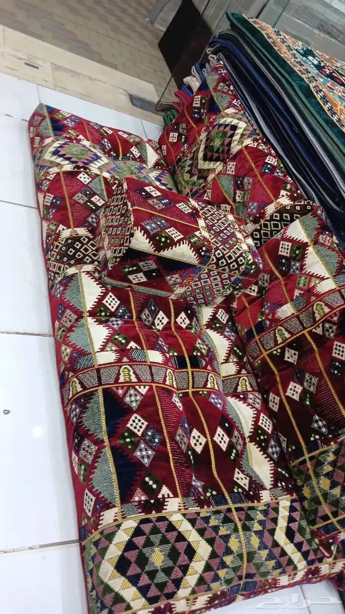 مؤسسه قمه زياد المفروشات والاث المكتبي 3