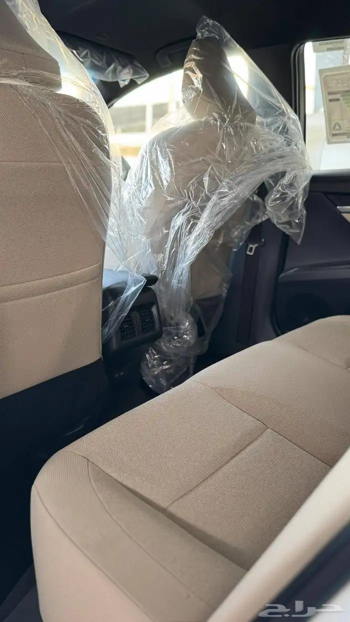 تايوتا كامري 2025 استاندر E 9