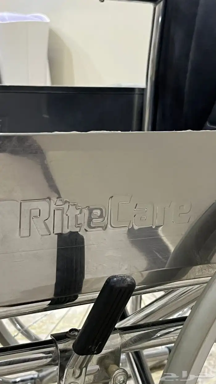 كرسي متحرك عربية. 4