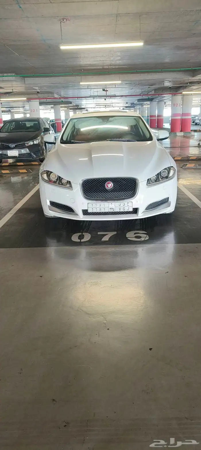 جاكوار XF2015 0