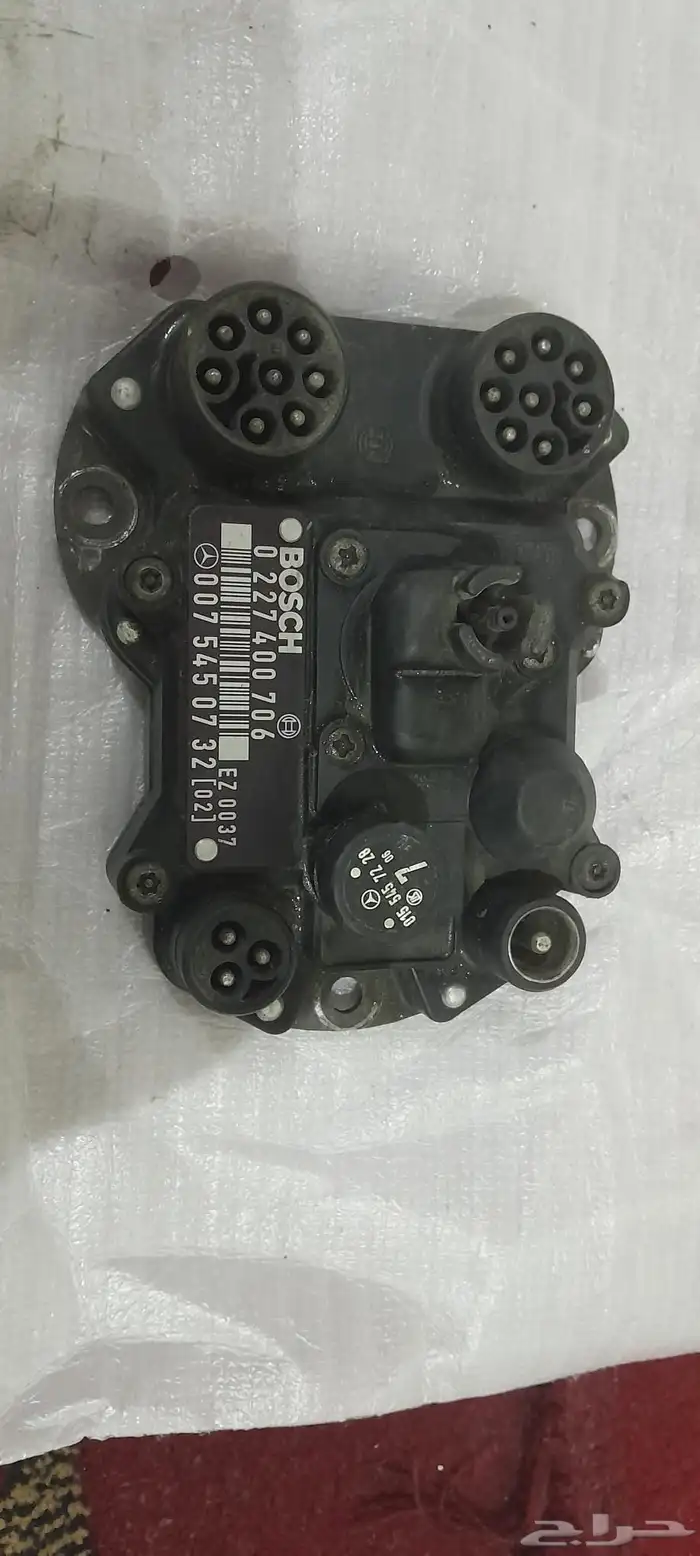 للبيع كف رفرف مرسيدس 560 ناعم 0