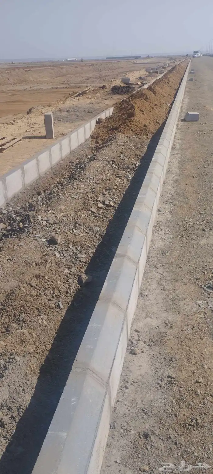 ابو ادهم معلم ومقاول بندورات وانترلوك شغل مخططات وحدائق 1