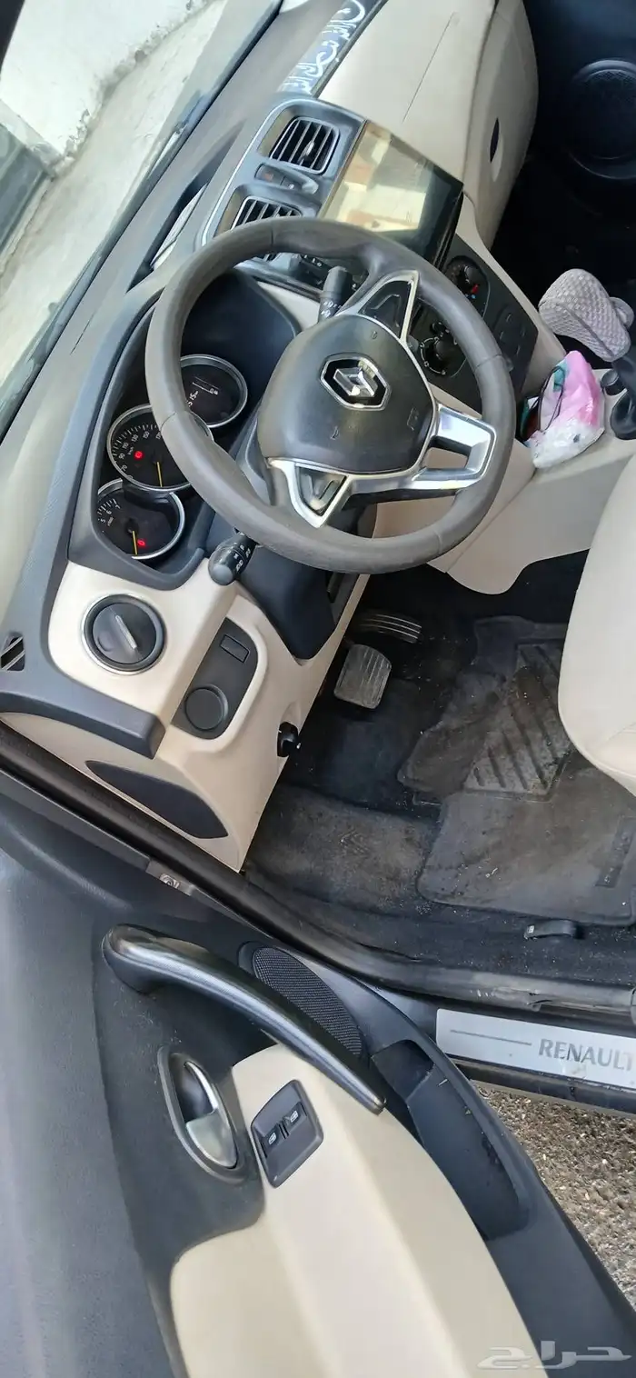 رينو سيمبول اوتوماتيك موديل 2017 للبيع 9