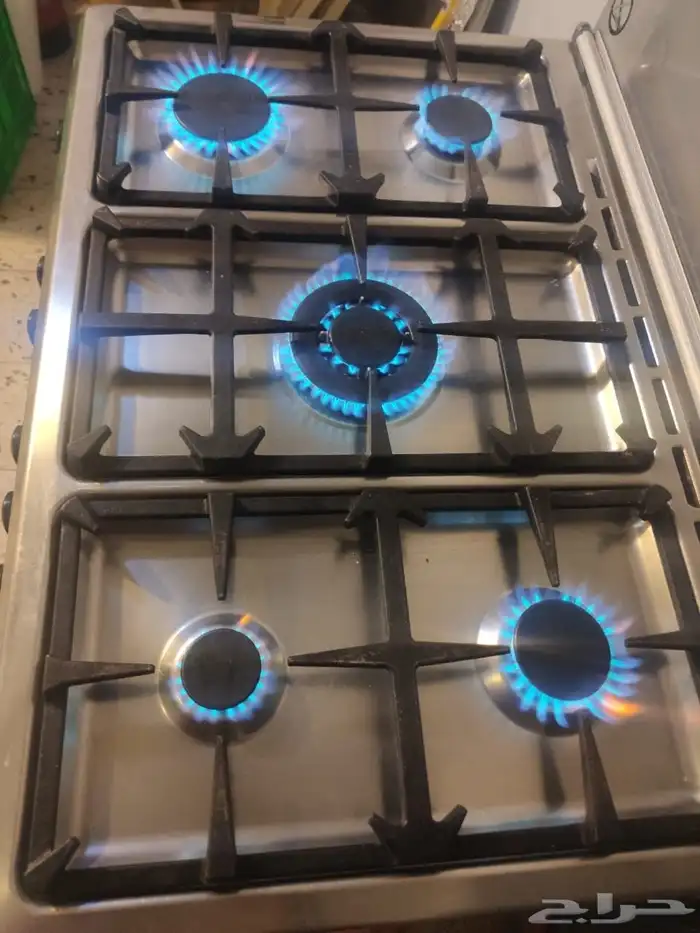 السلام عليكم ورحمة الله بوتجاز للبيع مستعجل 600 ريال نظيف 0