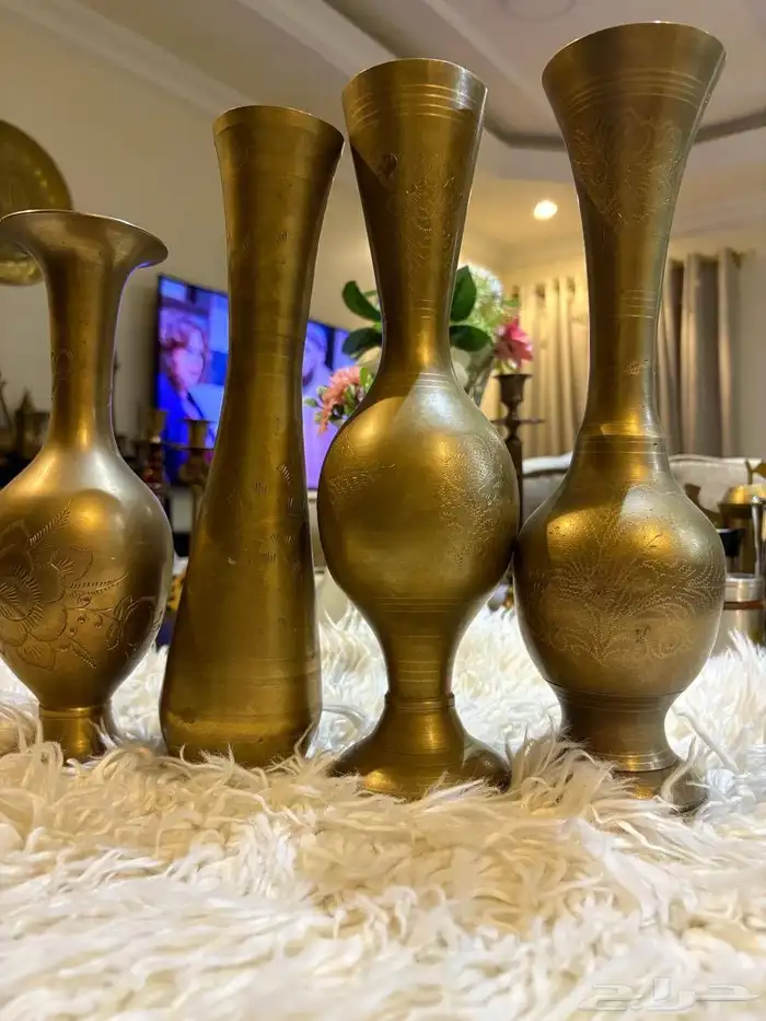 نحاسيات دلل لوحة مباخر فازات اسعار للك قطعه سعر 2