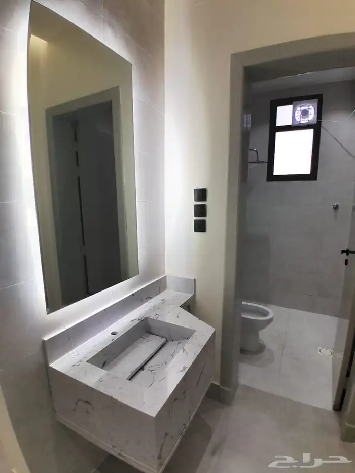 للبيع دور ارضي كبير بمدخل سيارة 6غرف بسعر 550الف بمخطط 3 17