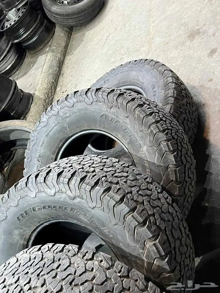 كفرات بي اف امريكي نص حجري مقاس 315 70 17 9