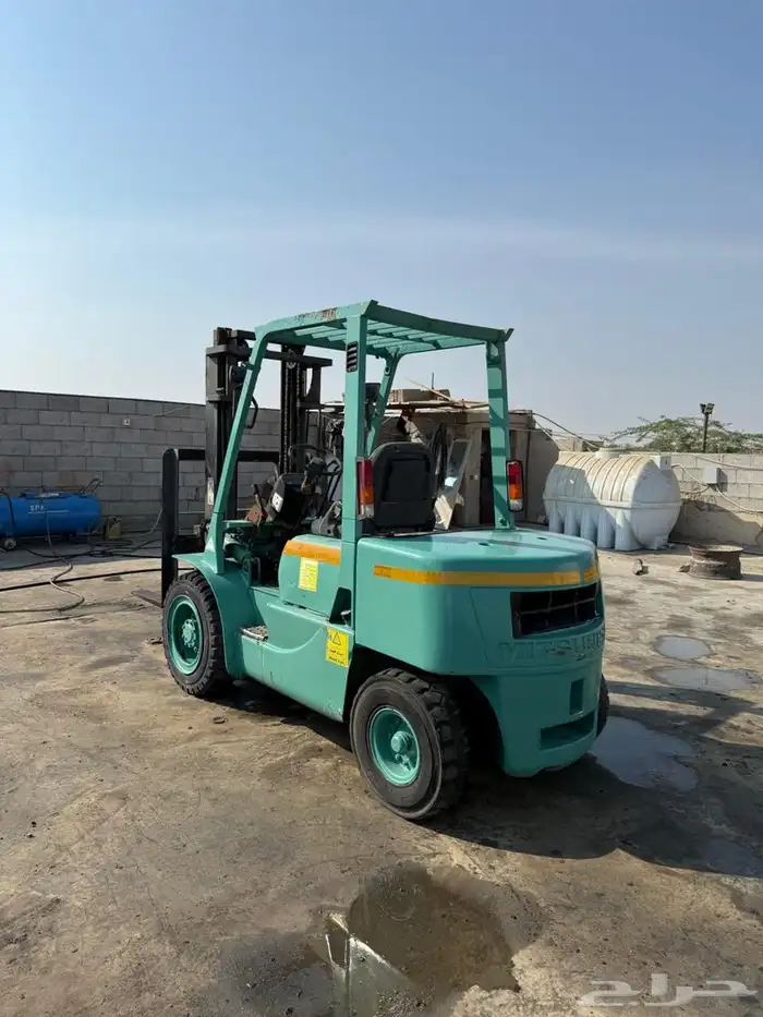 رافعه شوكيه سكين فوركليفت للايجار في جده 5