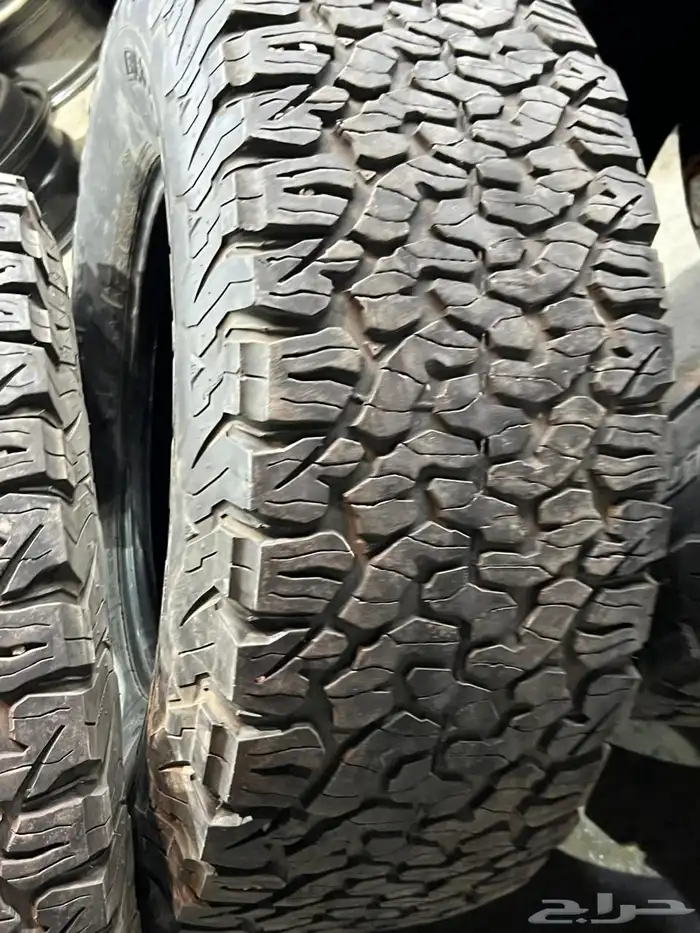 كفرات بي اف امريكي نص حجري مقاس 315 70 17 7