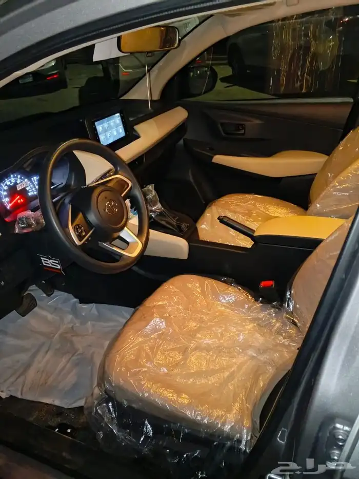 يارس 2023 لون تيتانيوم ماشة 23 الف 1