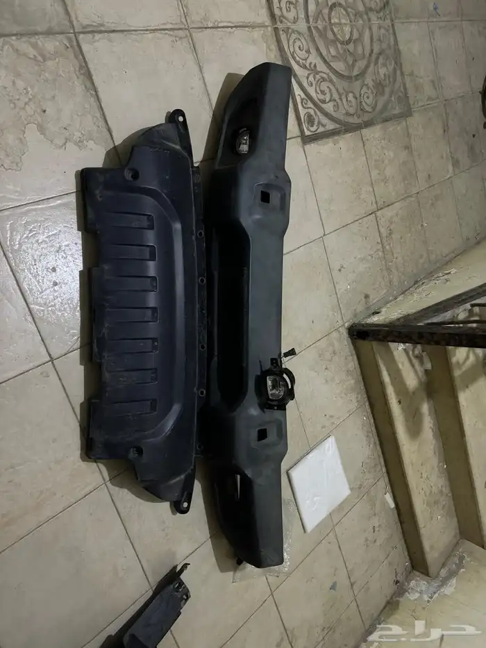 صدام امامي جيب رانجلر 2020 مع كشافات 2 و افياش وشبك الوكالة 0