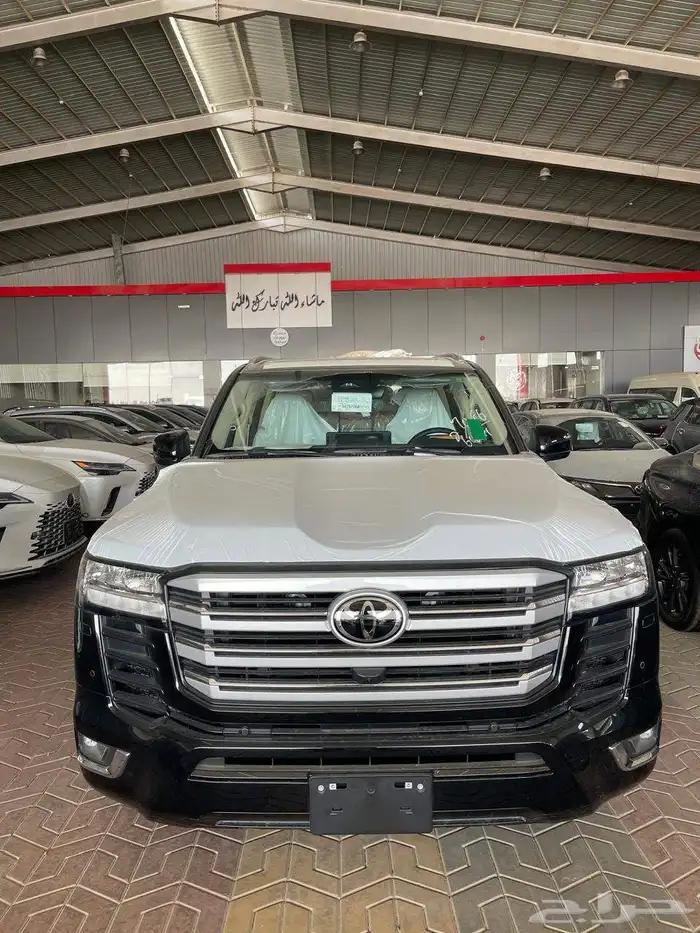 لاندكروزر جكسار GXR L4 2025 2