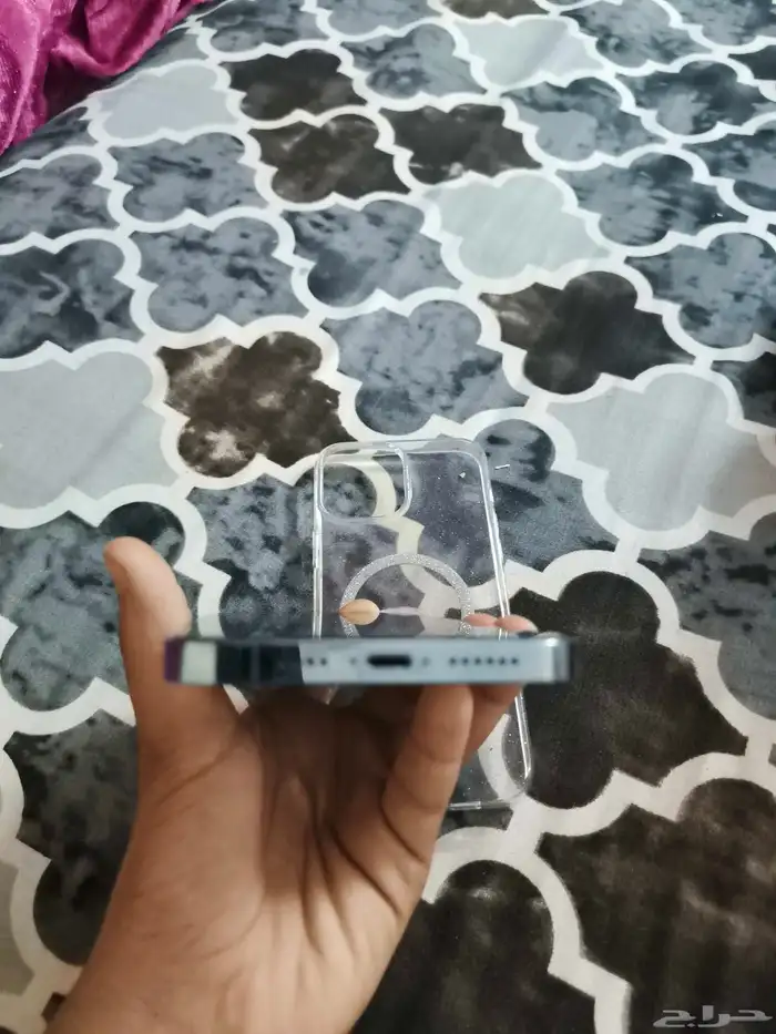 ايفون 13 برو ماكس نظيف 4