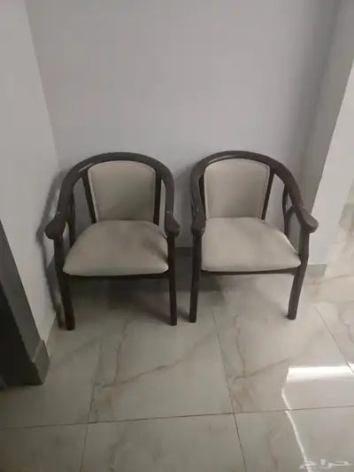 طاولة طعام وكراسي index