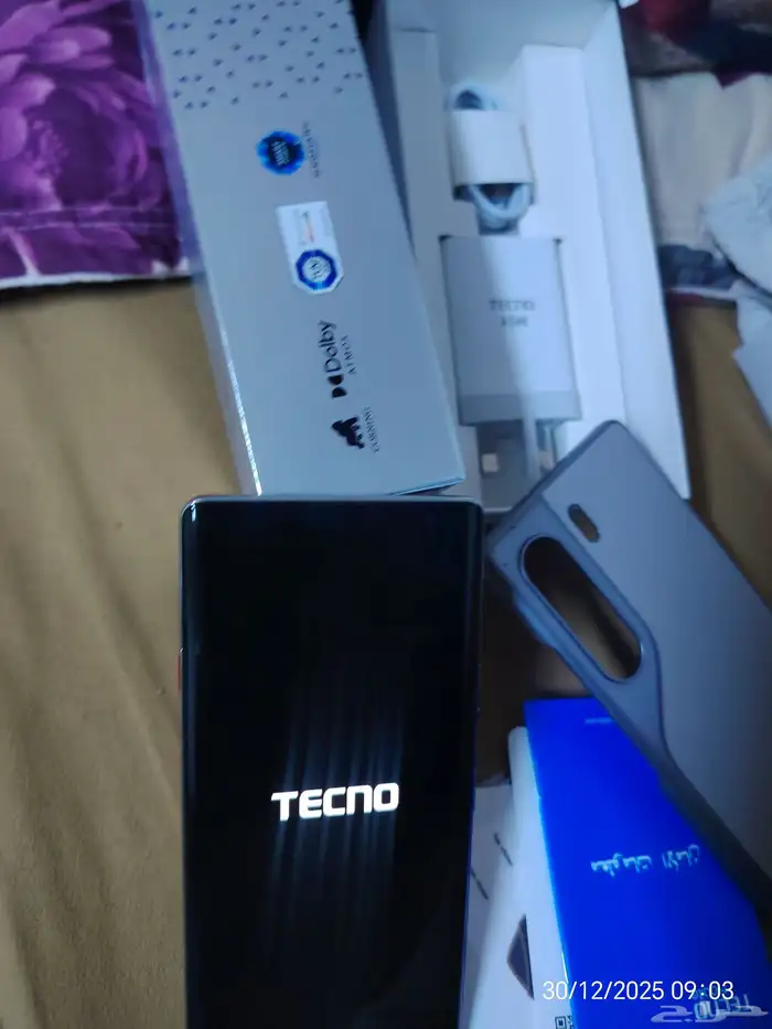 تكنو كامون 40 برو 5g 2