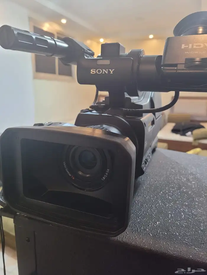 كاميرا فيديو سوني MD1000 2