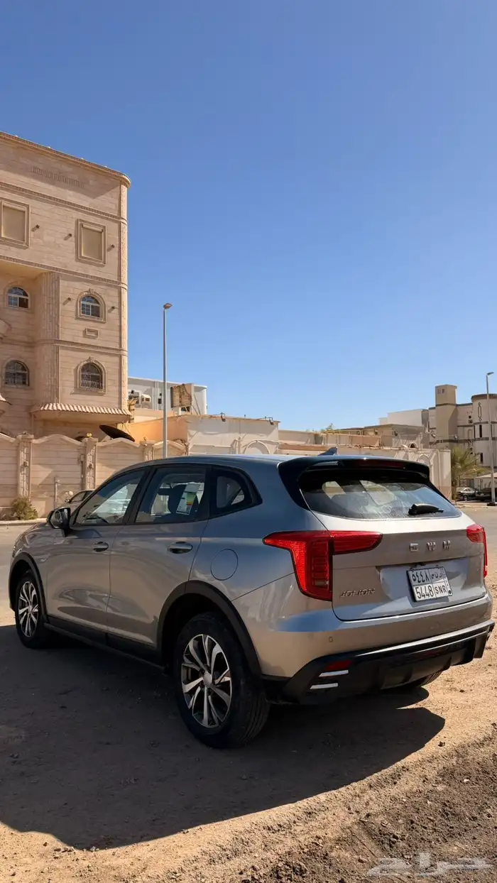 بيع. جيب هافال جوليان 3