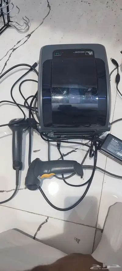 طابعه باركود مع 2قارا يدوي بحاله ممتازه index