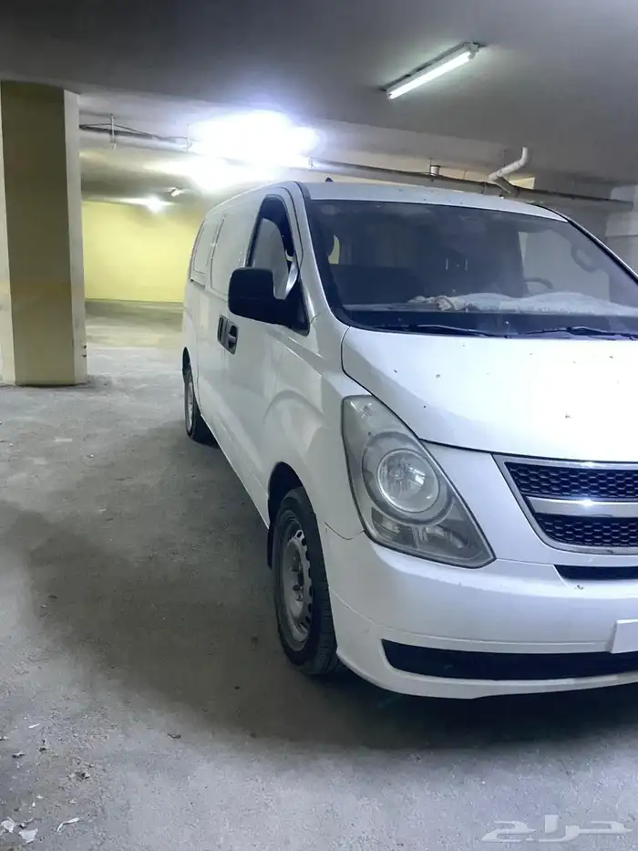 للبيع باص h1 2010 3