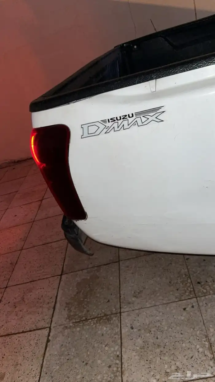ايسوزو ديماكس 2013 7