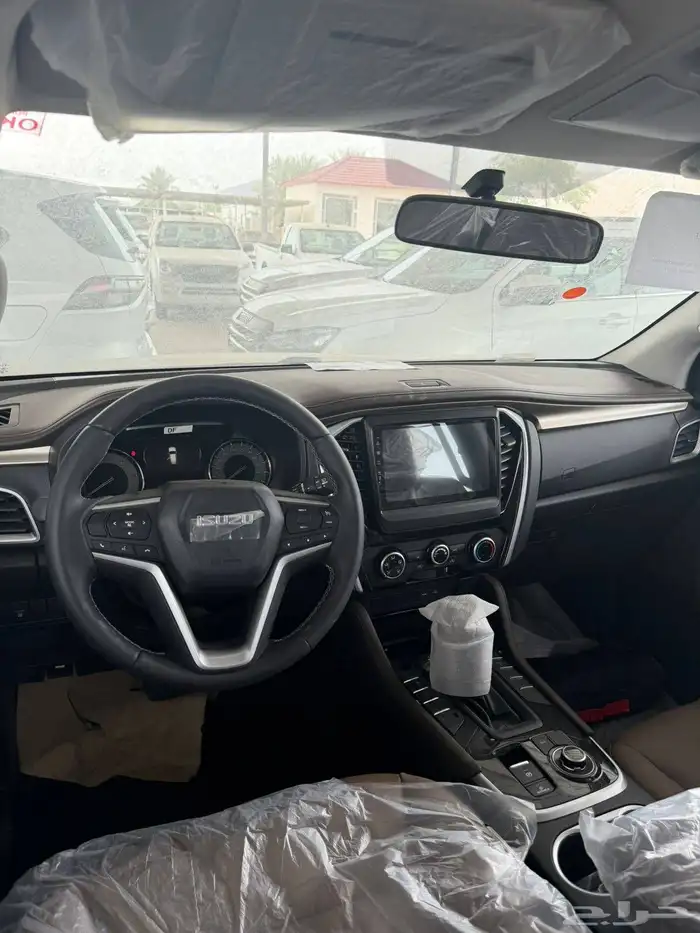 ايسوزو MUX موديل 24 7