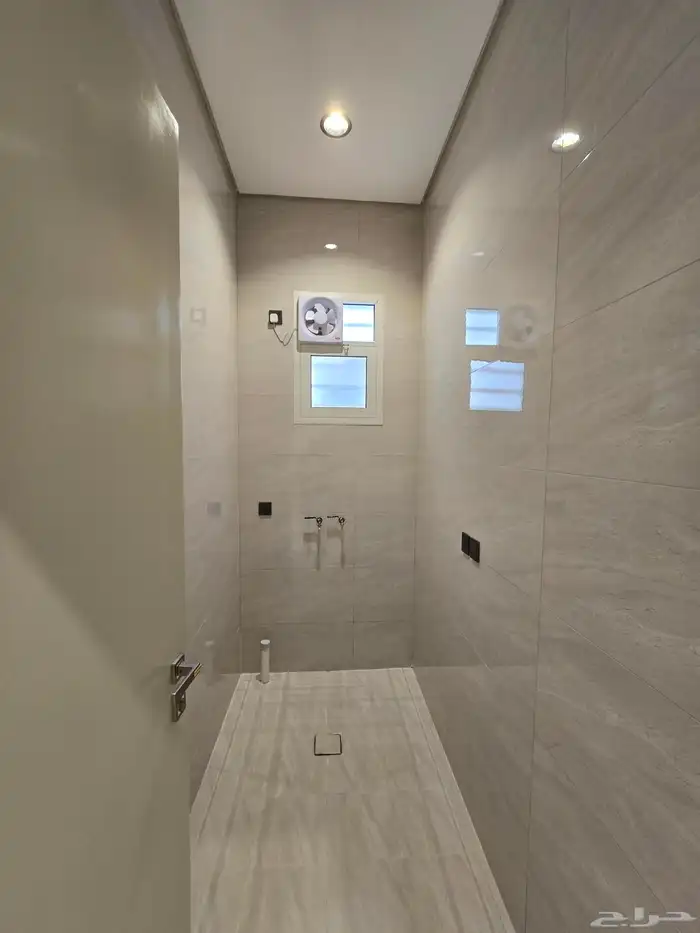 للبيع روف ارضى وروف علوى احد رفيده تشطيب شخصى 35