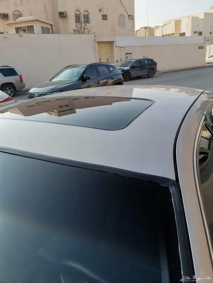 لينكون تاون كار 1998 8