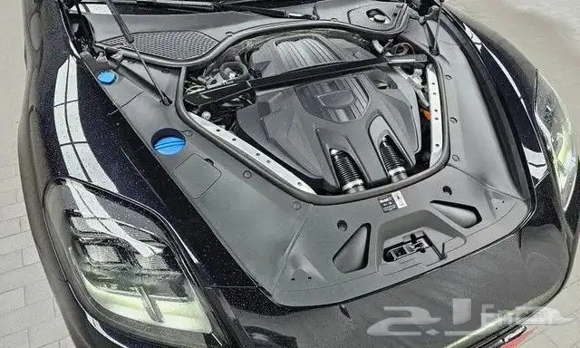 بورش باناميرا (972) هجين هايبرد موديل 2025 3