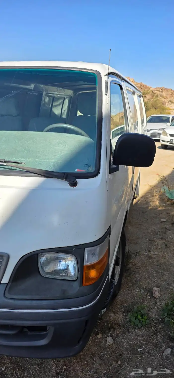 تايوتا هاي اس باص 2003 1