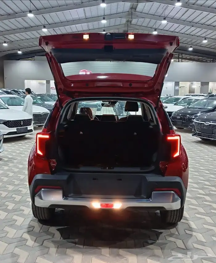 كيا سونيت فل كامل فتحة سقف فضي موديل 2024 بأسعار تنافسي 5