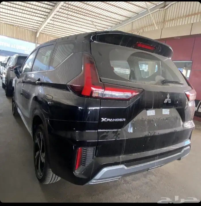 ميتسوبيشي اكسباندر 2025 كروس فل كامل وهاي لاين 1