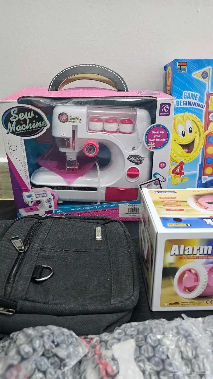 مجموعه اغراض والعاب موجوده بالصور 8