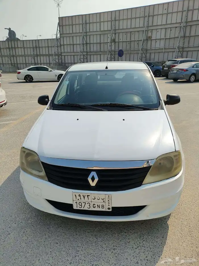 بيع سيارة رينو لوجان اوتوماتيك موديل 2012 3