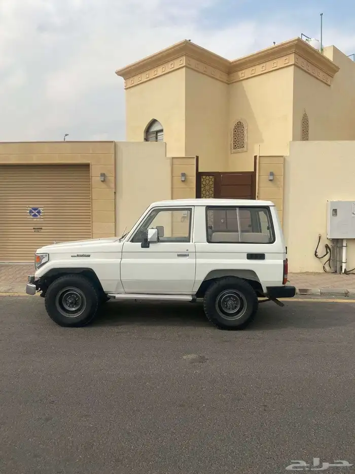 تويوتا جيب ربع 1988 4