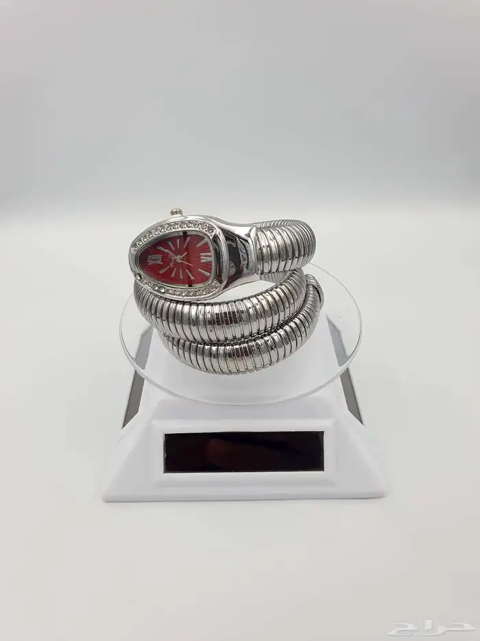 ساعات نسائيه شكل الثعبان 7