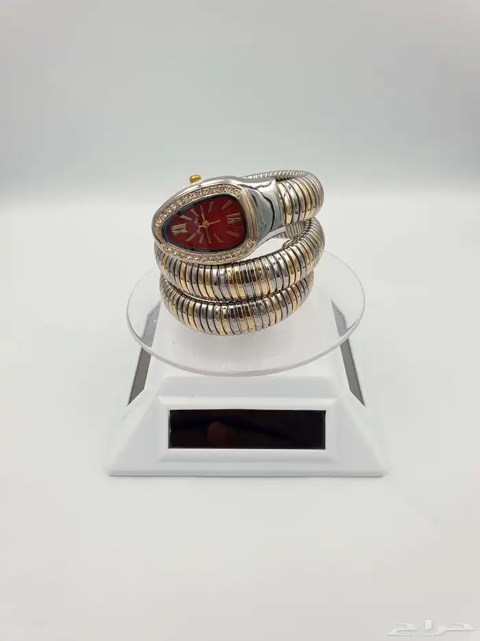 ساعات نسائيه شكل الثعبان 0