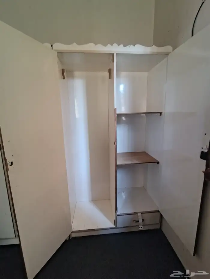 دواليب للبيع 0