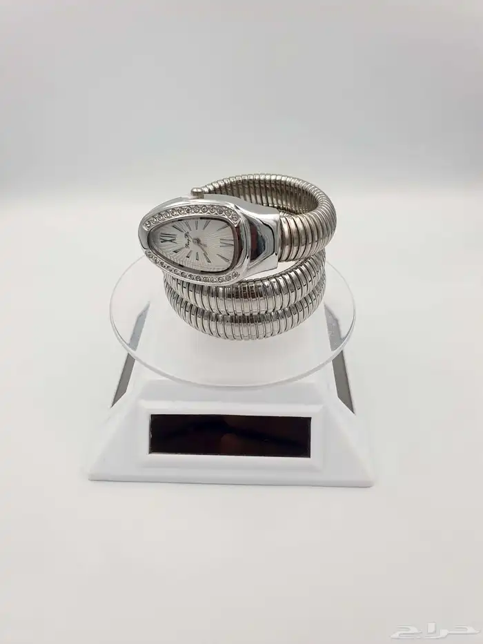 ساعات نسائيه شكل الثعبان 4