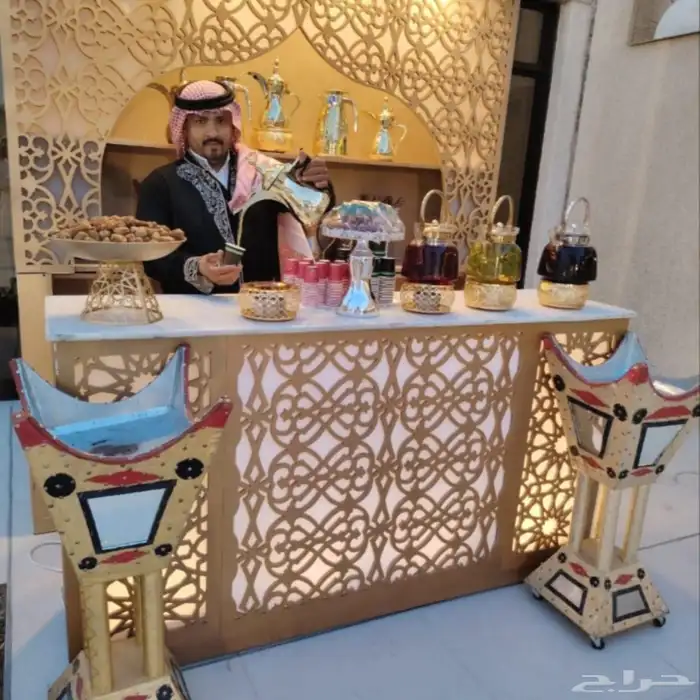 قهوجي وصبابين تأجير كراسي شفافه 3