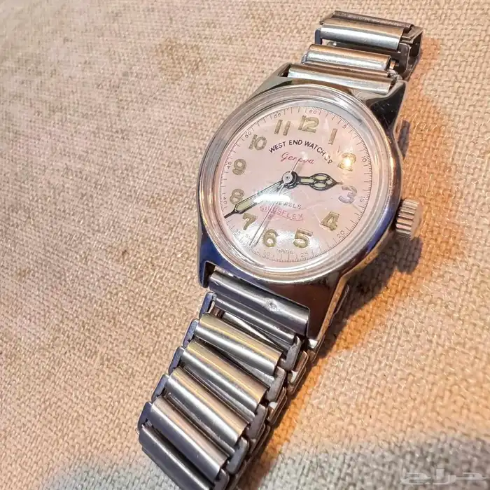 ساعة ويست اند قديمة أصلية 1
