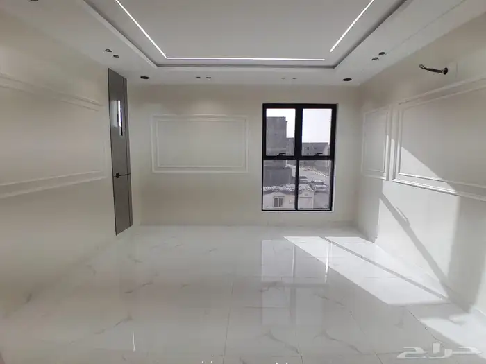 للبيع شقه دور ثاني مع سطح تشطيبات فاخره بمخطط الراجحي 5