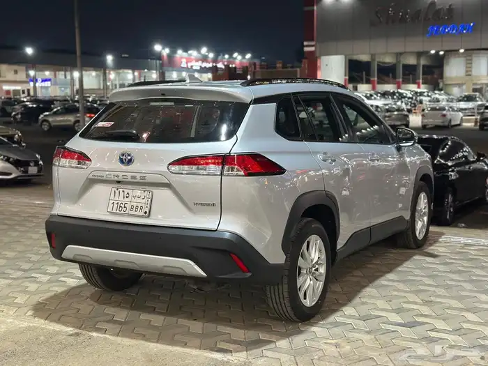 تويوتا كورولا كروس 2022 نص فل فتحة سقف 5