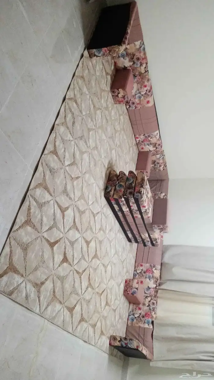 مجلس للبيع 1