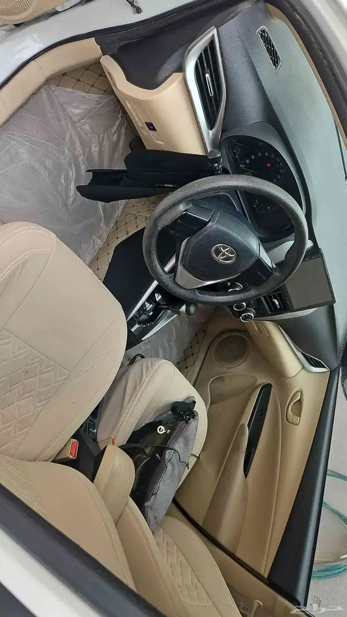 عل الشرطTOYOTA يارس 2020 4