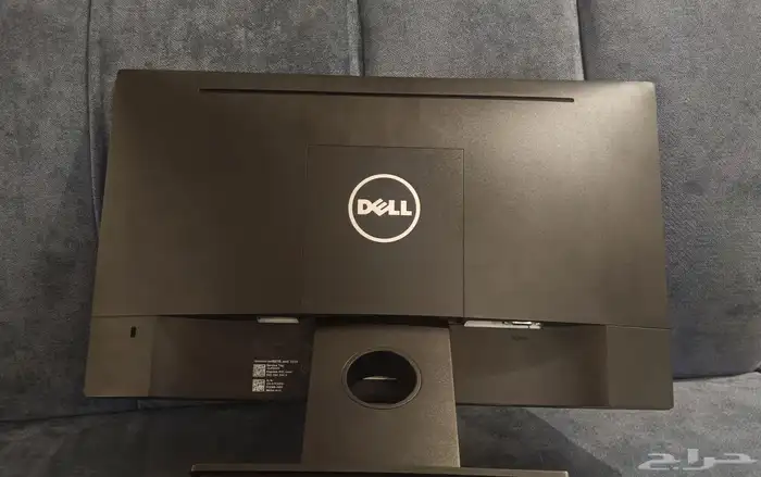 شاشة كمبيوتر ديل 1